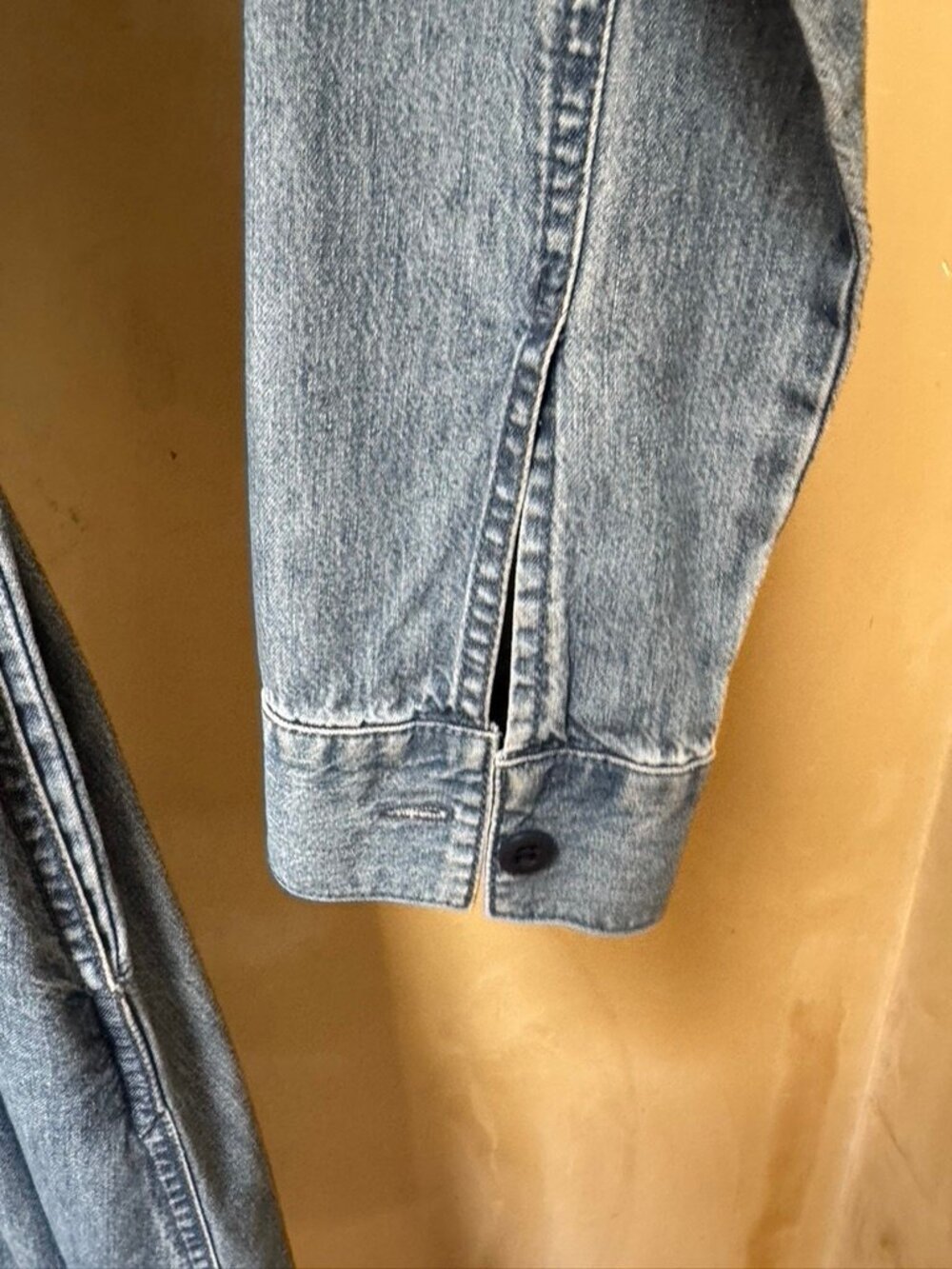 Madewell Tie-Waist Shirtdress: Denim Edition: Size 2 - Picture 8 of 10